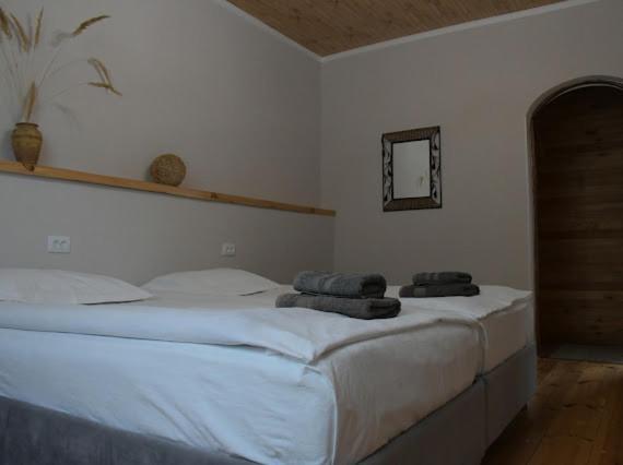 Jamilya'S B&B Guest House Karakol Exterior photo